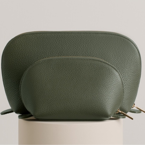 Cuyana Bags Cuyana Leather Travel Case Set Poshmark